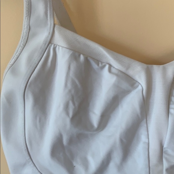 Lululemon Clip bra - Picture 2 of 4